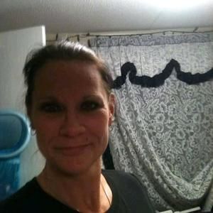 Meet your Posher, Glenda